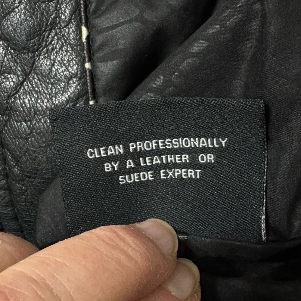 Wilsons Leather Women's Classic Black Jacket - Picture 6 of 6